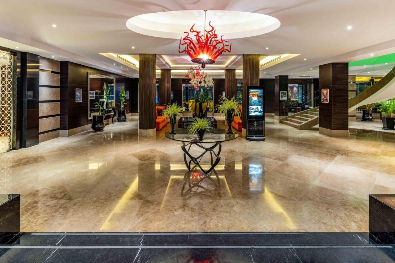 Hotel Celik Palas Convention Center & Thermal Spa Bursa Exterior foto The lobby of the hotel